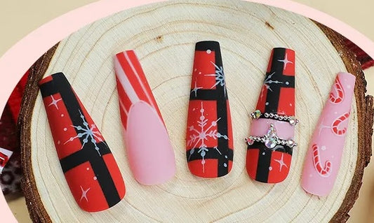 Snow Fall Press On Nails